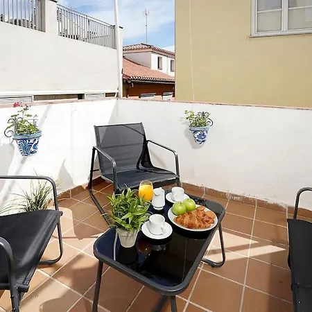 Centro. Atico Ayuntamiento Apartamento